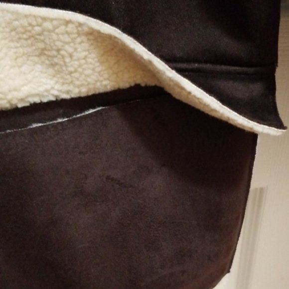 Old Navy Faux Sherling Jacket - Picture 4 of 8